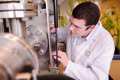 Microwave pyrolysis
